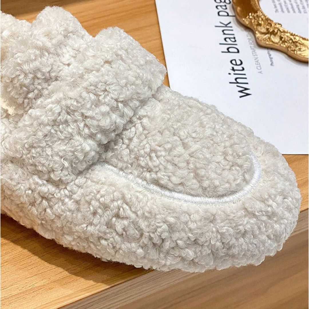 Mocassins Douceur Hivernale – Confort & Élégance à la maison