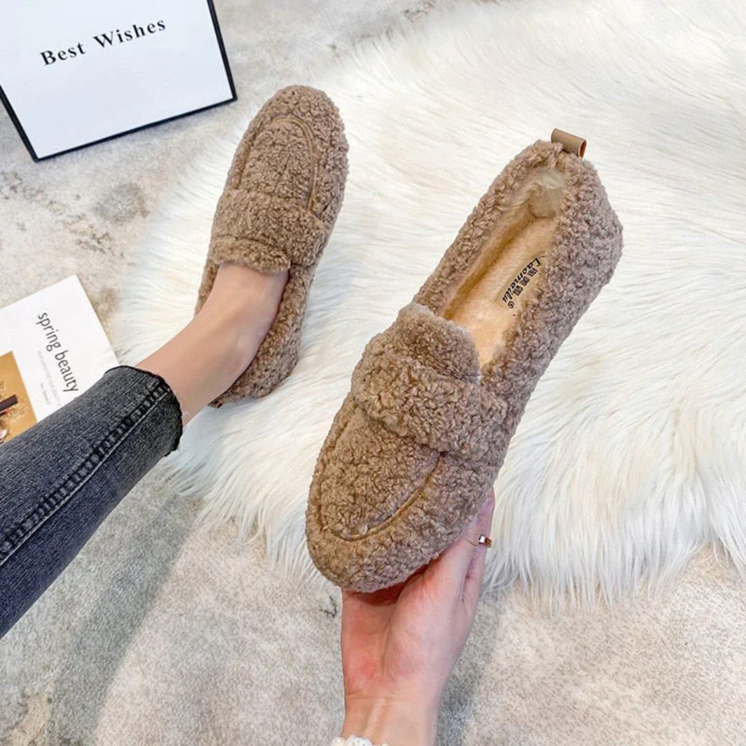 Mocassins Douceur Hivernale – Confort & Élégance à la maison
