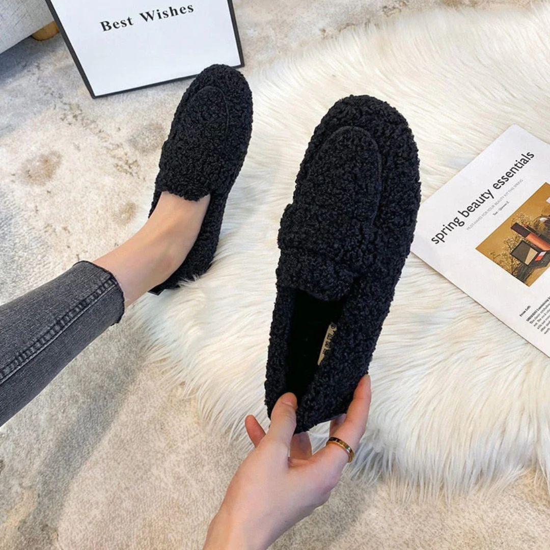 Mocassins Douceur Hivernale – Confort & Élégance à la maison