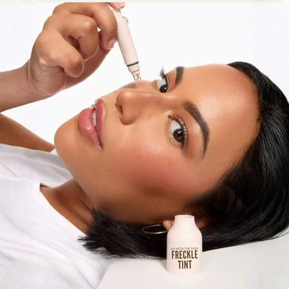 FreckleTint™ – Ajoute des taches de rousseur naturelles en 2 secondes