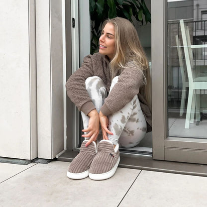 Chaussons Douillets – Chaleur & Confort au Quotidien
