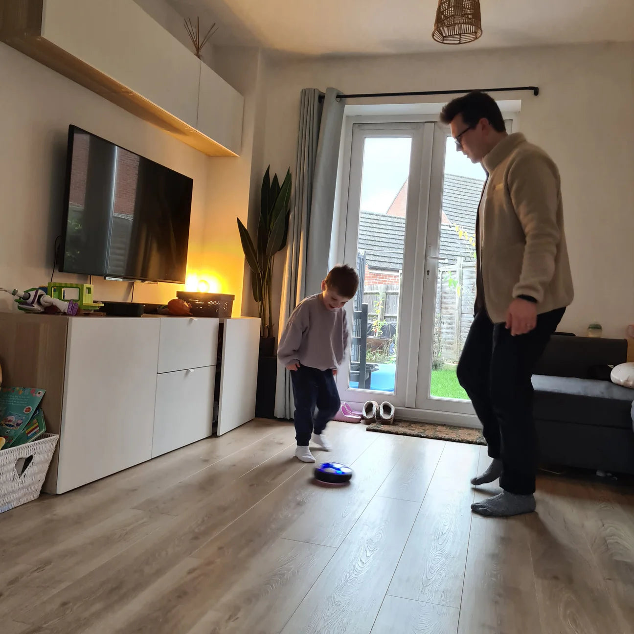 Ballon Hover LED – Le jeu d’intérieur qui fait bouger les enfants