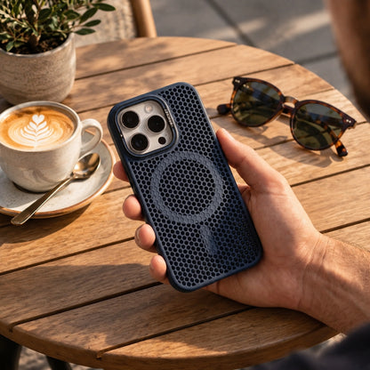 Coque AeroCool™ – La protection qui garde votre téléphone au frais