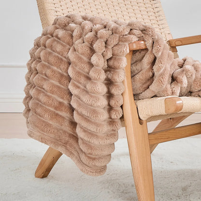 Couverture Douce Harmonie – Le confort qui réchauffe le cœur