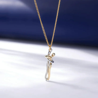 Collier Abbraccio Éternel – Le symbole d’un lien indestructible