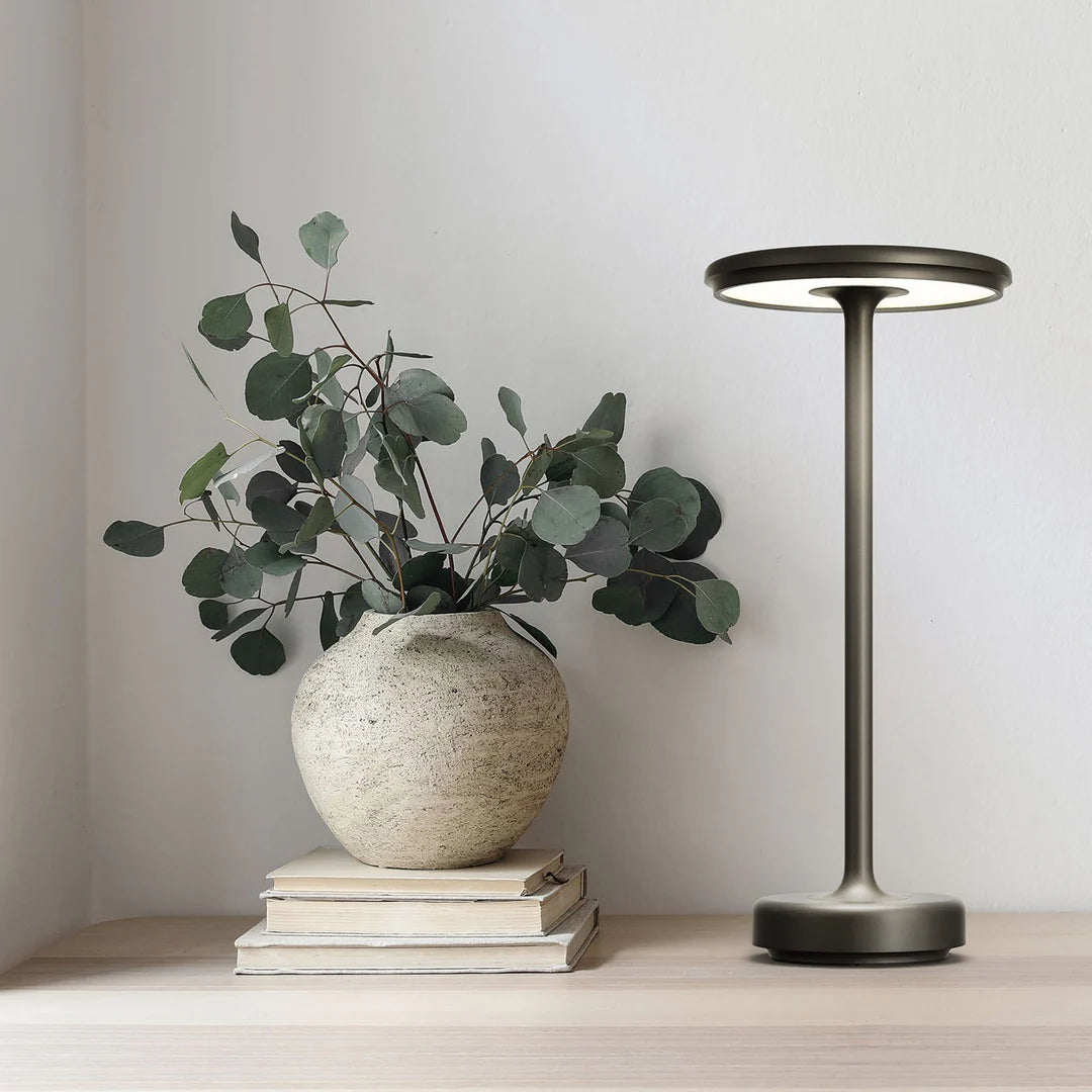 Lampe de table design – Élégance danoise pour votre intérieur