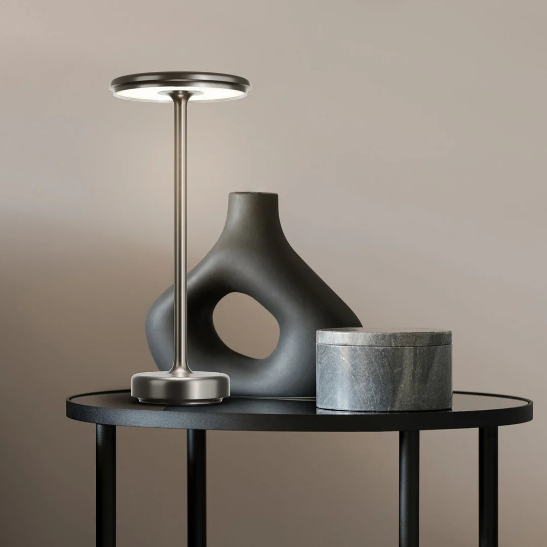 Lampe de table design – Élégance danoise pour votre intérieur