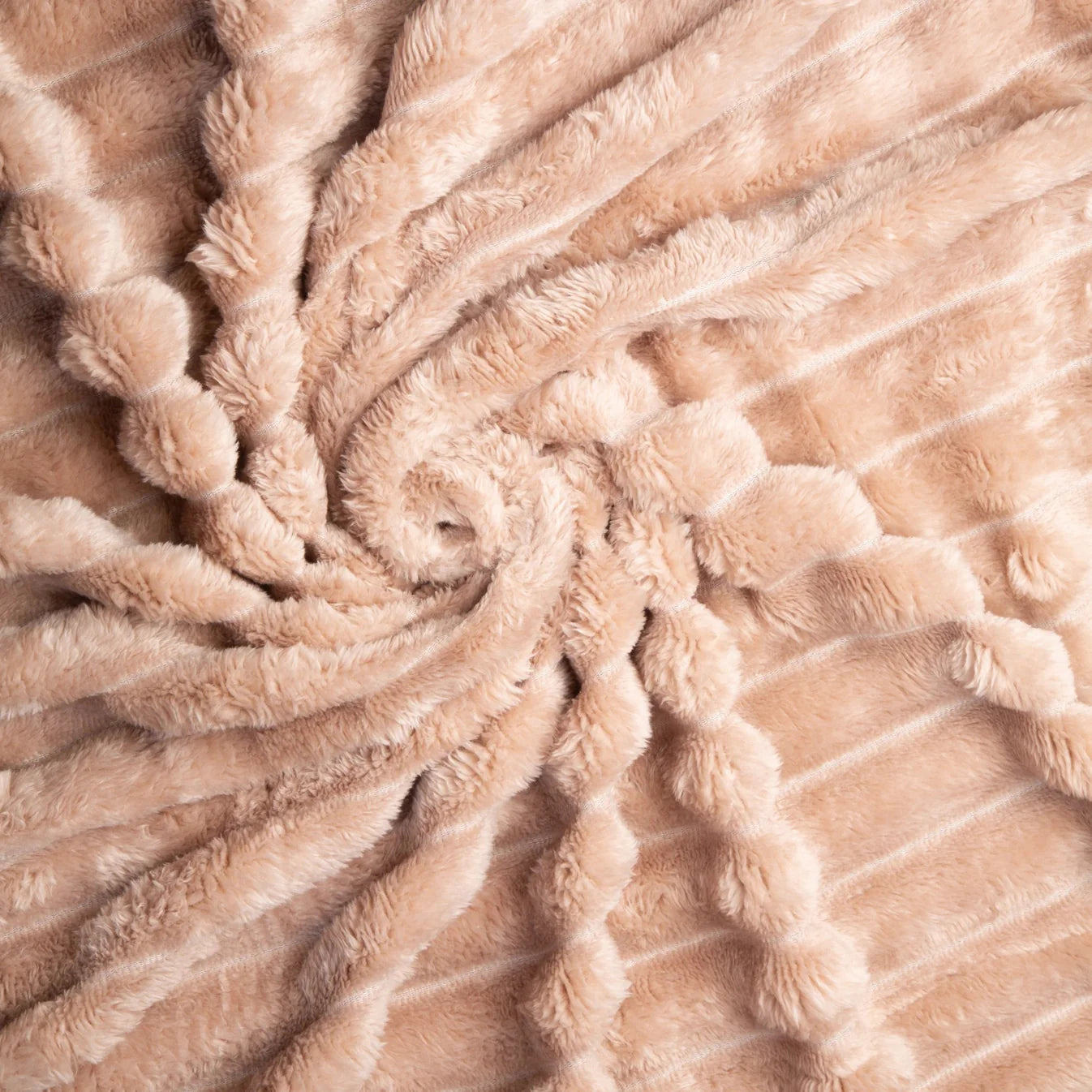 Couverture Douce Harmonie – Le confort qui réchauffe le cœur