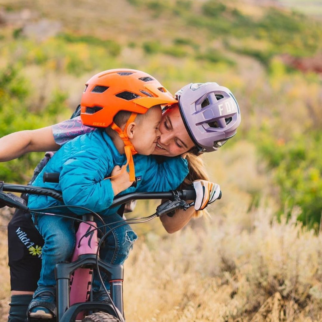 Siège Aventure Enfant – Vivez des balades en duo en toute sérénité