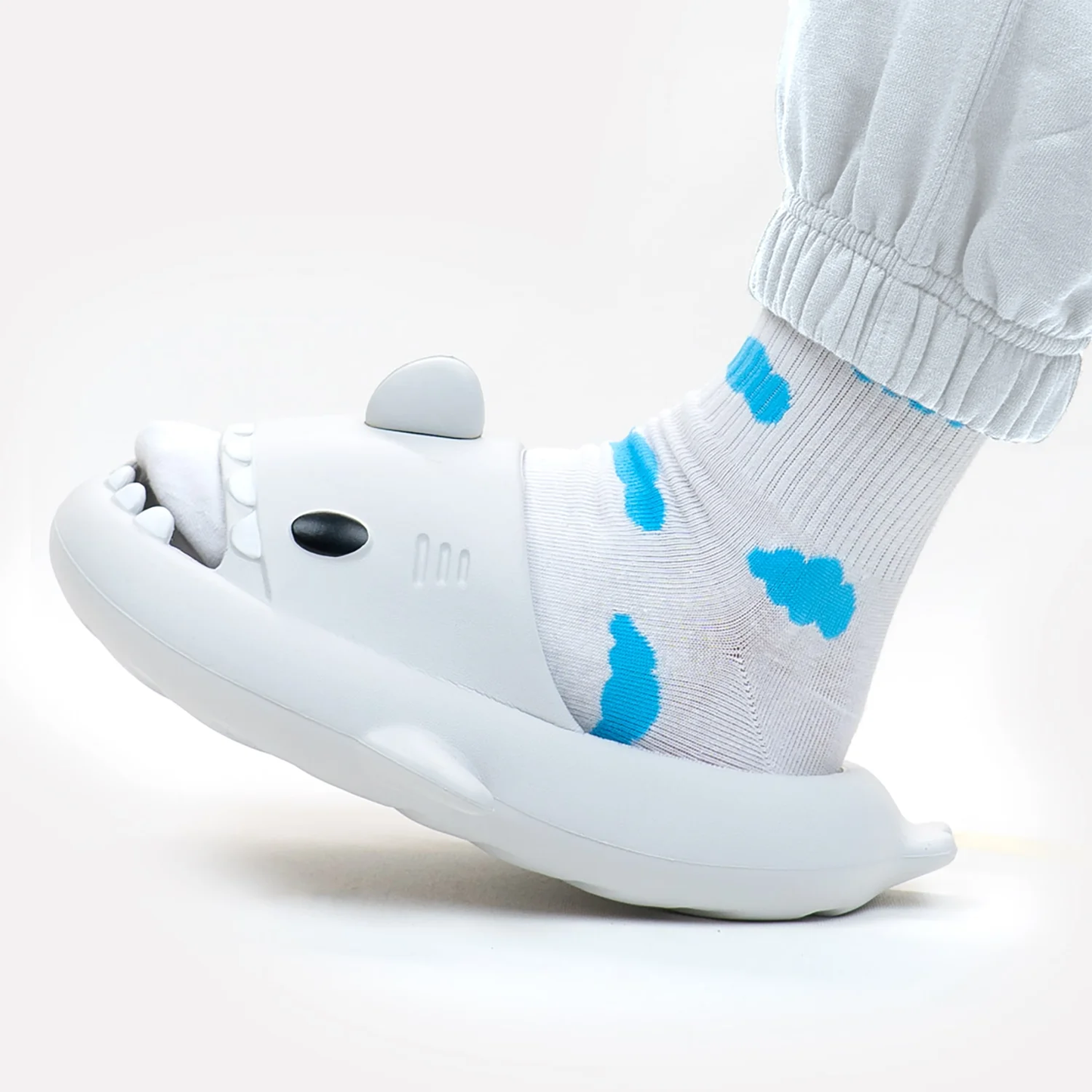 Sharky – Les sabots rigolos et ultra-confort pour petits et grands